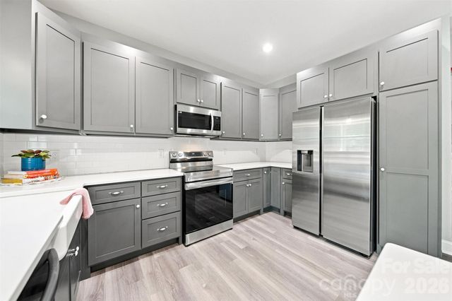 1350 Sam Hefner Road, Granite Falls, NC 28630