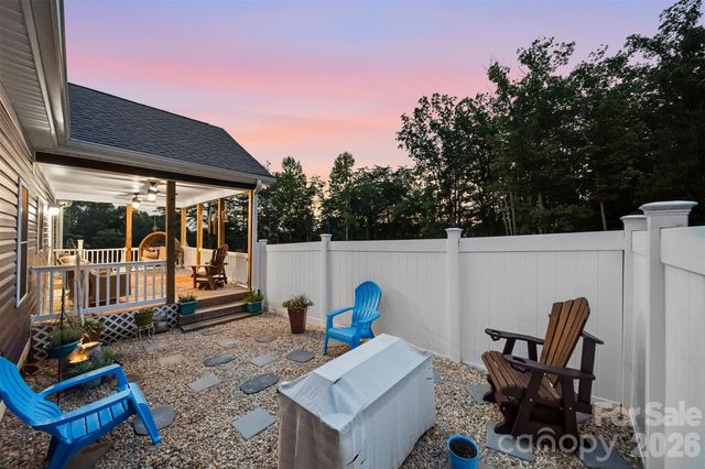 1350 Sam Hefner Road, Granite Falls, NC 28630