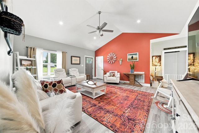 1350 Sam Hefner Road, Granite Falls, NC 28630