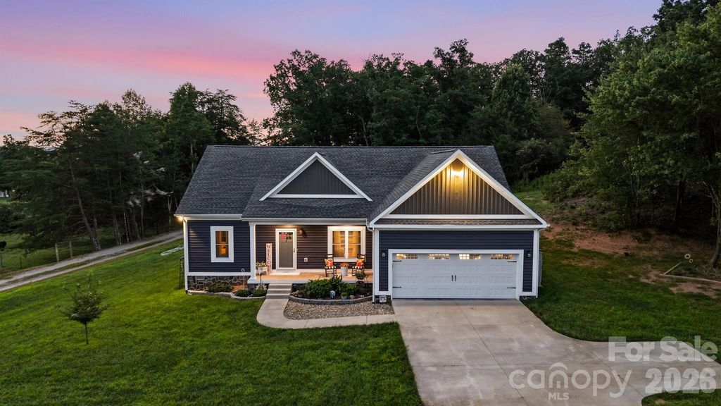 1350 Sam Hefner Road, Granite Falls, NC 28630