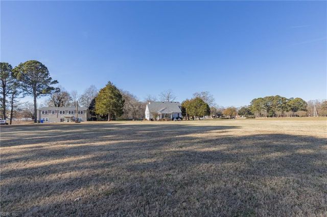 4552 Shoulders Hill RD, Suffolk, VA 23435