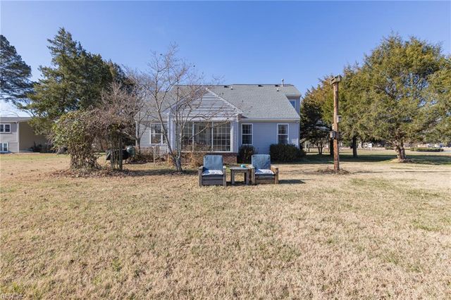 4552 Shoulders Hill RD, Suffolk, VA 23435