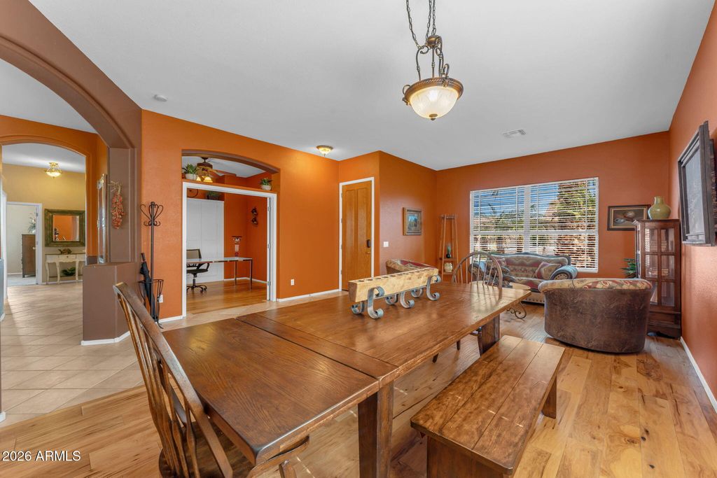 Image 16 of property listing at 11444 S MORNINGSIDE Drive, Goodyear, AZ 85338
