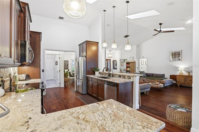 600 MOURNING DOVE CIRCLE, Lake Mary, FL 32746