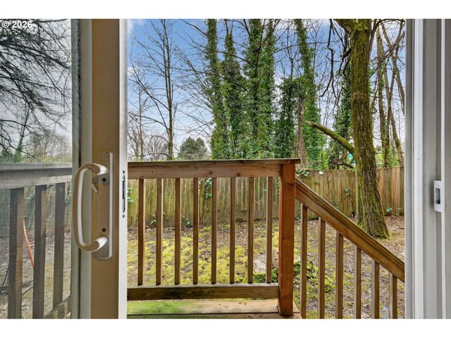 4934 Sw 1ST Ave, Portland, OR 97239