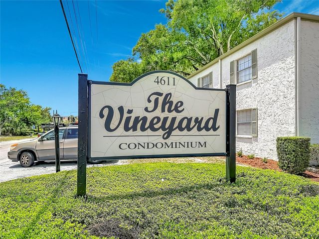 4611 W NORTH B STREET 240, Tampa, FL 33609
