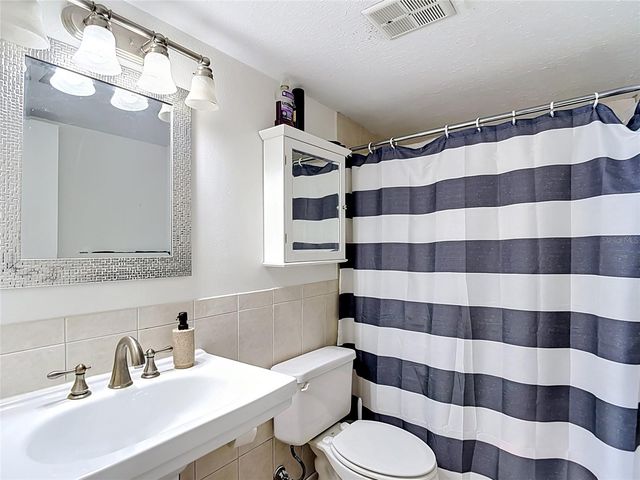4611 W NORTH B STREET 240, Tampa, FL 33609