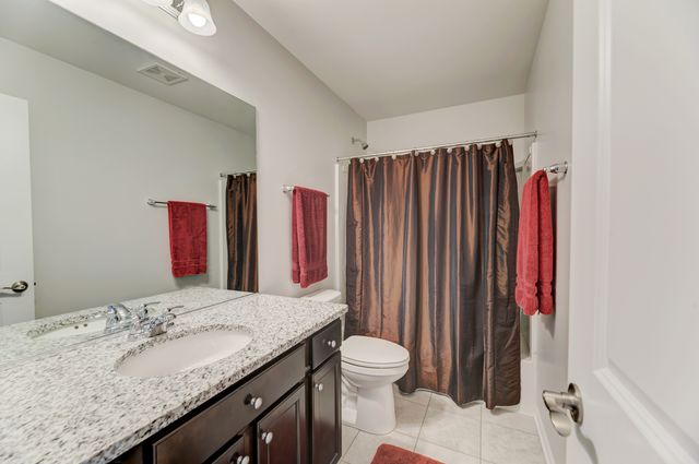 8288 Mulberry Drive, Woodridge, IL 60517