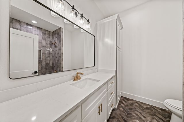 700 Burr Oak Lane, Weatherford, TX 76085