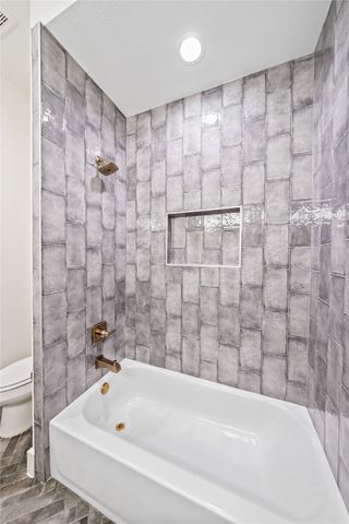 700 Burr Oak Lane, Weatherford, TX 76085