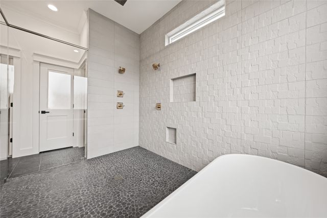 700 Burr Oak Lane, Weatherford, TX 76085