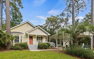 65 River Tree Cir, Bluffton, SC 29910