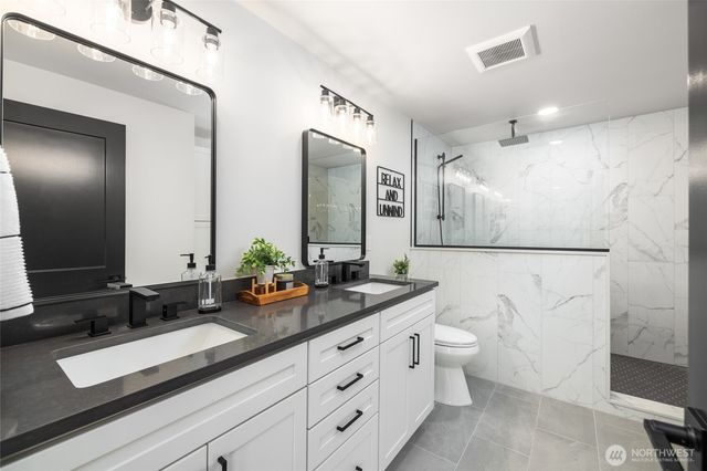 323 W King Tut Road, Bellingham, WA 98226