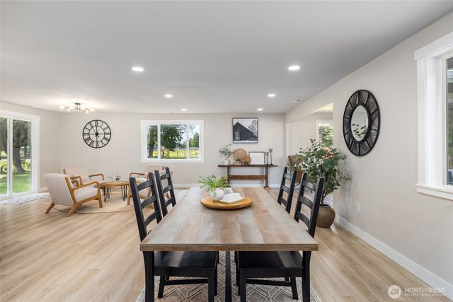 323 W King Tut Road, Bellingham, WA 98226
