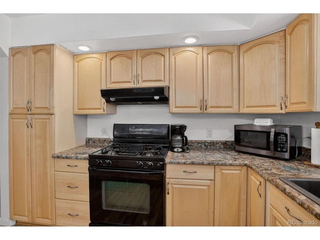 9900 W 57th Pl, Arvada, CO 80002