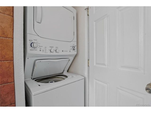 9900 W 57th Pl, Arvada, CO 80002