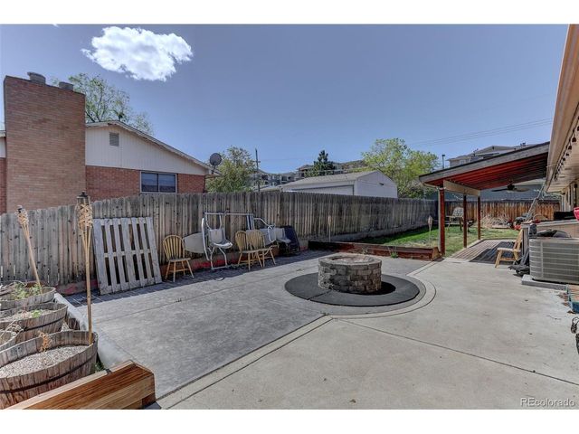 9900 W 57th Pl, Arvada, CO 80002