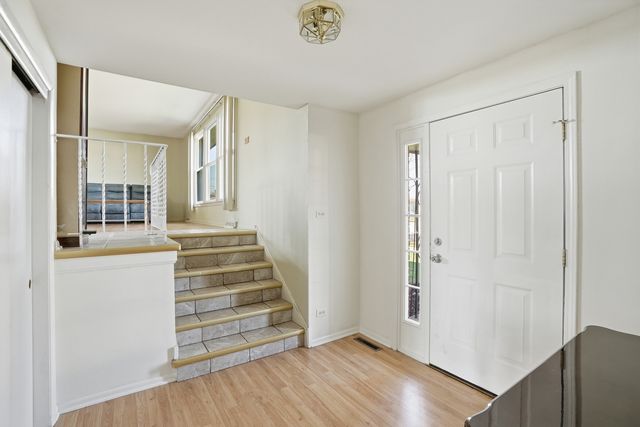 4318 W 118th Place, Alsip, IL 60803