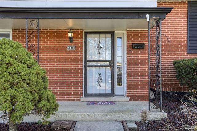 4318 W 118th Place, Alsip, IL 60803