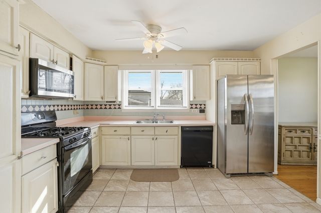 4318 W 118th Place, Alsip, IL 60803