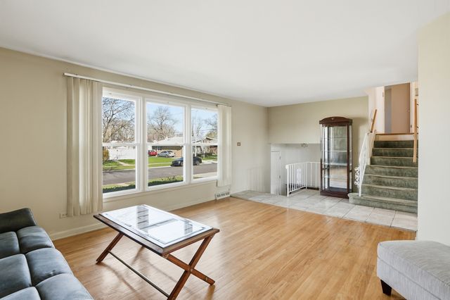 4318 W 118th Place, Alsip, IL 60803