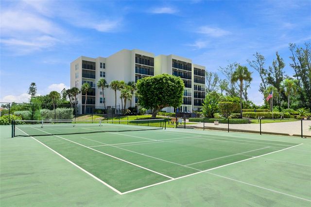 3240 GULF OF MEXICO DRIVE B504, Longboat Key, FL 34228