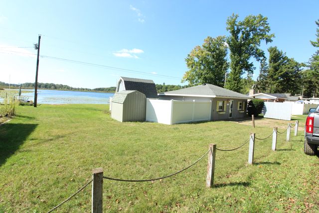 51140 Maple Road, Marcellus Twp, MI 49067