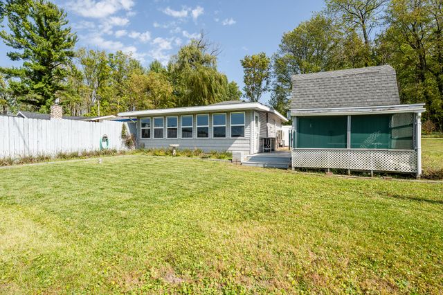 51140 Maple Road, Marcellus Twp, MI 49067