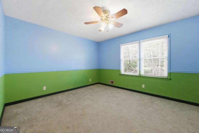 185 Redwood Circle, Fayetteville, GA 30214