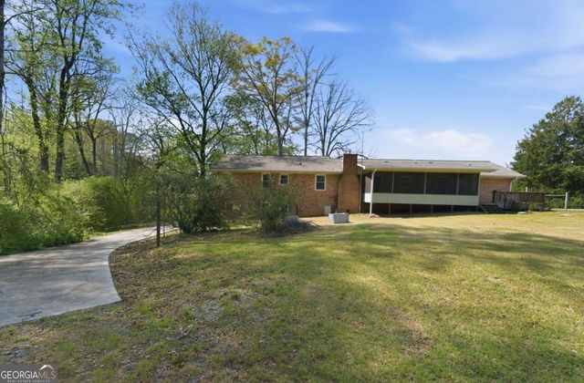 185 Redwood Circle, Fayetteville, GA 30214