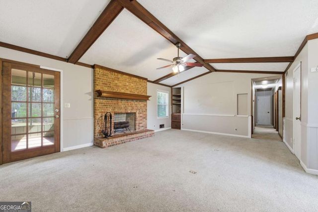 185 Redwood Circle, Fayetteville, GA 30214