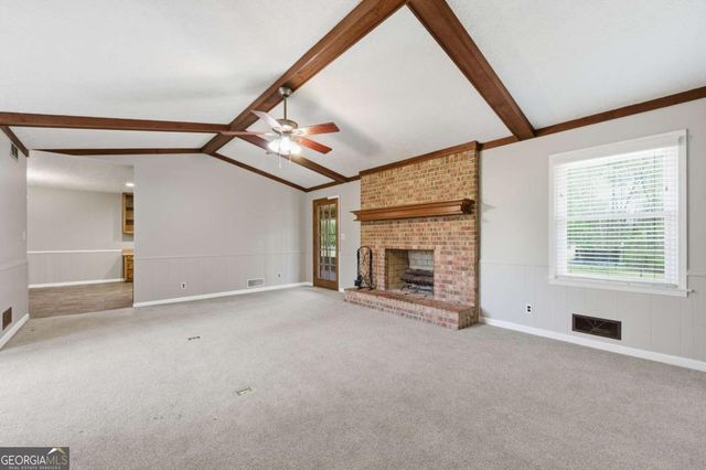 185 Redwood Circle, Fayetteville, GA 30214