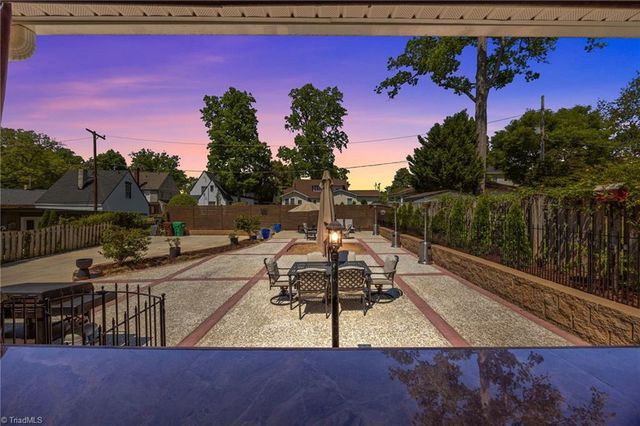 638 Colonial Drive, High Point, NC 27262