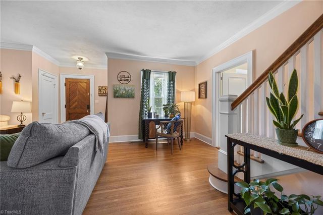 638 Colonial Drive, High Point, NC 27262