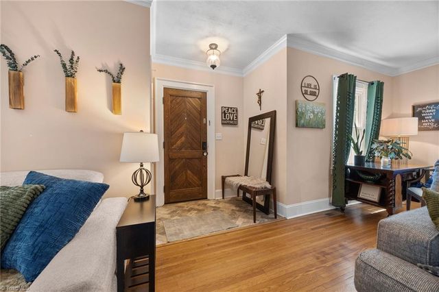 638 Colonial Drive, High Point, NC 27262