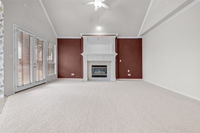 3000 Cedar Ridge Drive, Richardson, TX 75082