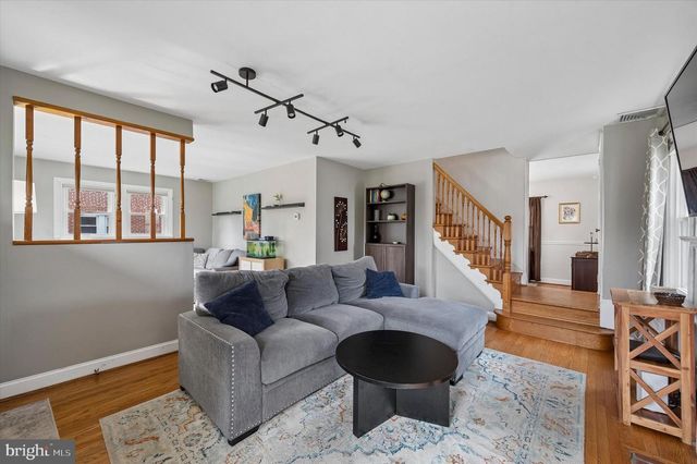 231 E WOODLAND AVE, Springfield, PA 19064