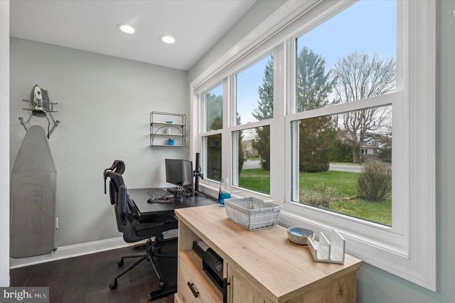 231 E WOODLAND AVE, Springfield, PA 19064