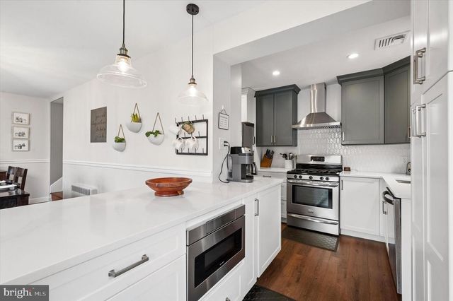 231 E WOODLAND AVE, Springfield, PA 19064