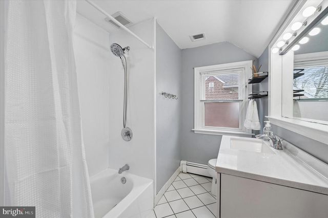 231 E WOODLAND AVE, Springfield, PA 19064