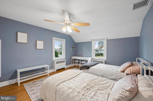 231 E WOODLAND AVE, Springfield, PA 19064