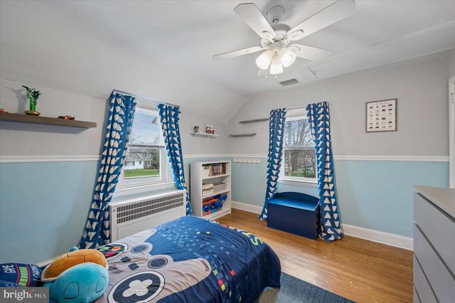 231 E WOODLAND AVE, Springfield, PA 19064