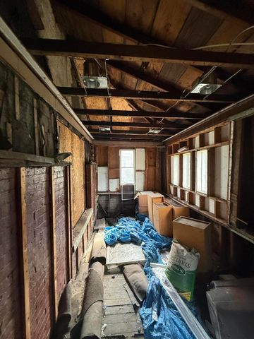 713 Maryland Street, Gary, IN 46402