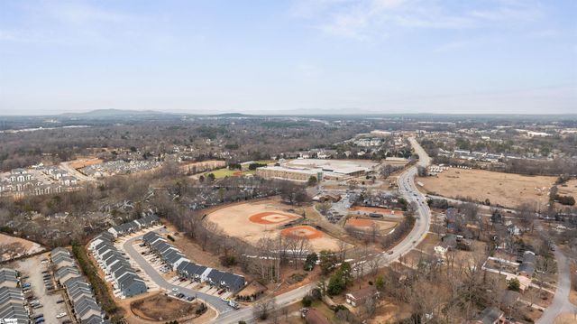 61 Connaught Court, Mauldin, SC 29662