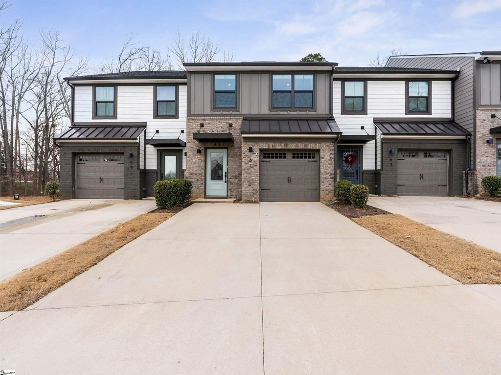 61 Connaught Court, Mauldin, SC 29662