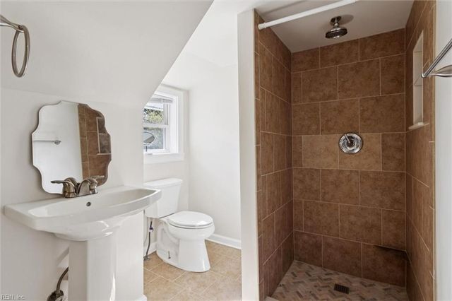 413 George Washington HWY N, Chesapeake, VA 23323