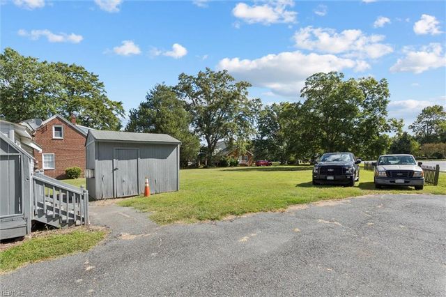 413 George Washington HWY N, Chesapeake, VA 23323