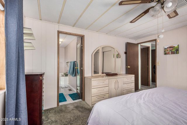 305 S VAL VISTA Drive 424, Mesa, AZ 85204