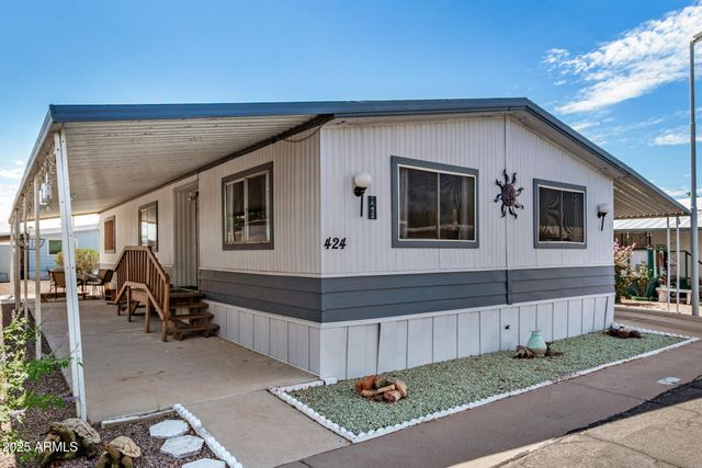 305 S VAL VISTA Drive 424, Mesa, AZ 85204