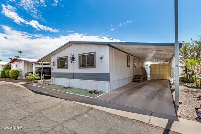 305 S VAL VISTA Drive 424, Mesa, AZ 85204